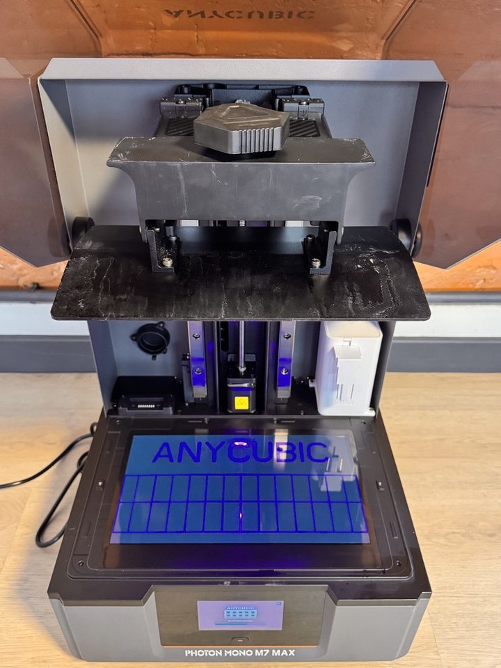 Anycubic Photon Mono M7 Max 打开上盖进行屏幕曝光测试